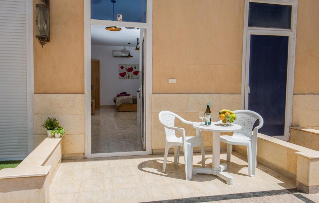 Poolside With Patio Near El Gouna Apartment Hurghada Exterior photo