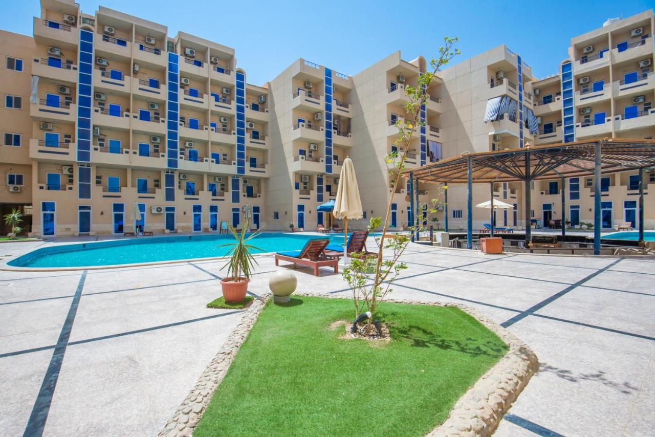 Poolside With Patio Near El Gouna Apartment Hurghada Exterior photo