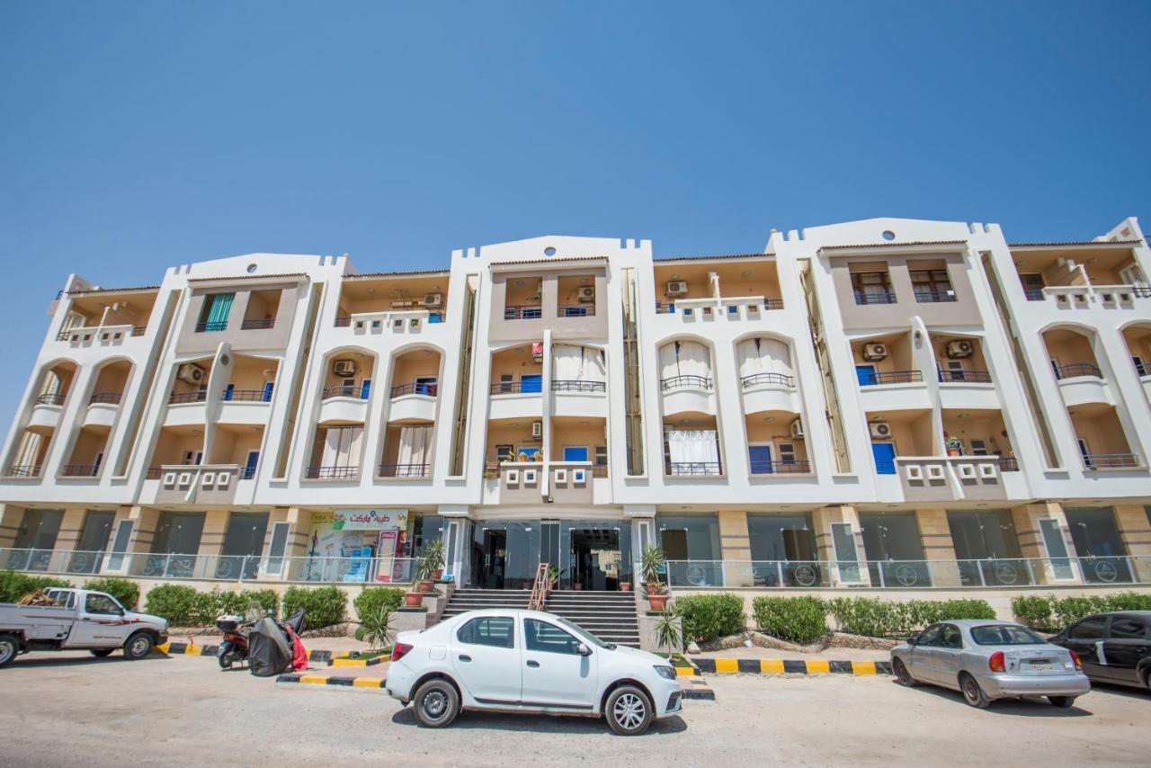 Poolside With Patio Near El Gouna Apartment Hurghada Exterior photo